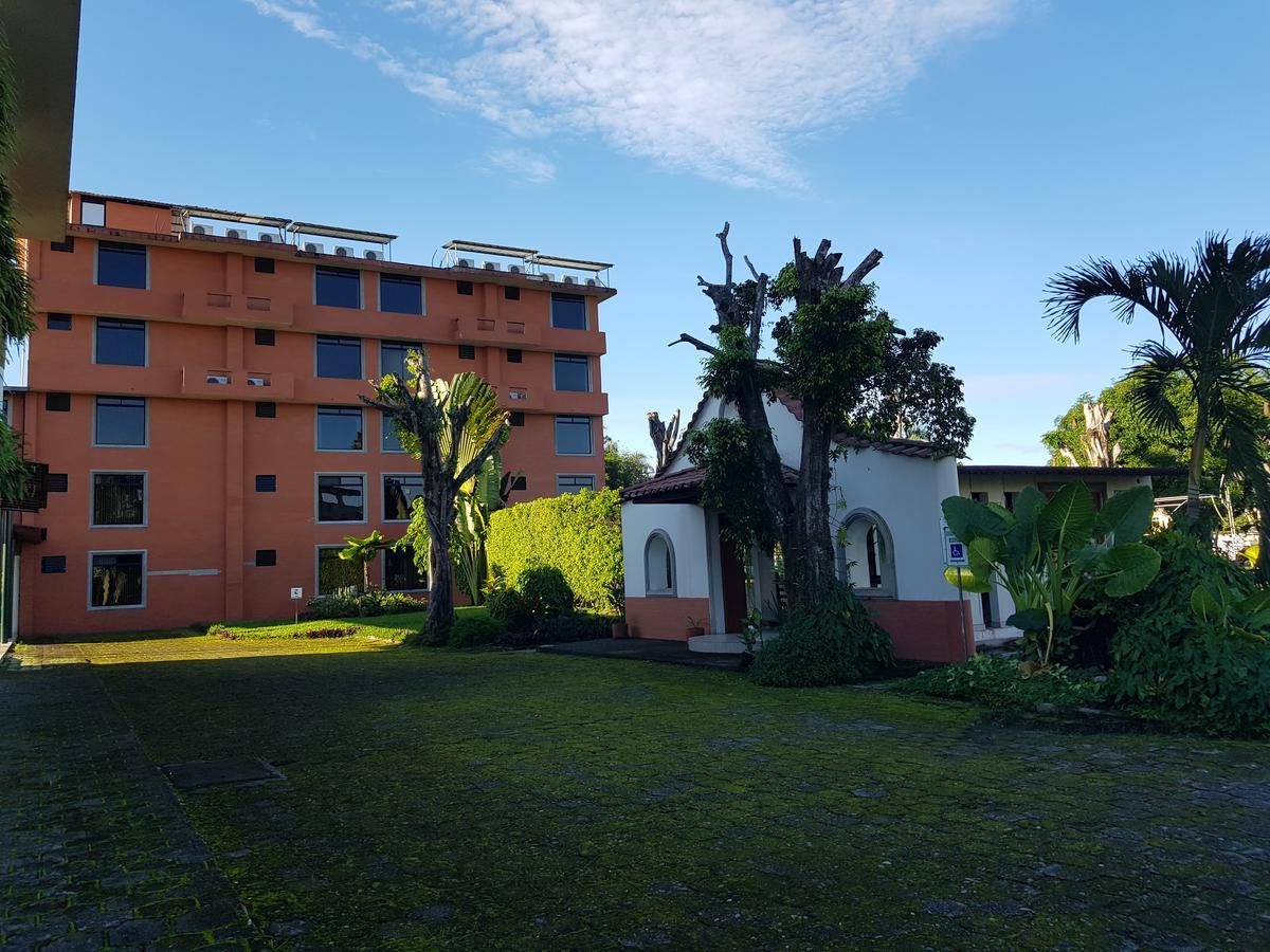 Gran Hotel De Lago - Lago Agrio Nueva Loja Exterior foto
