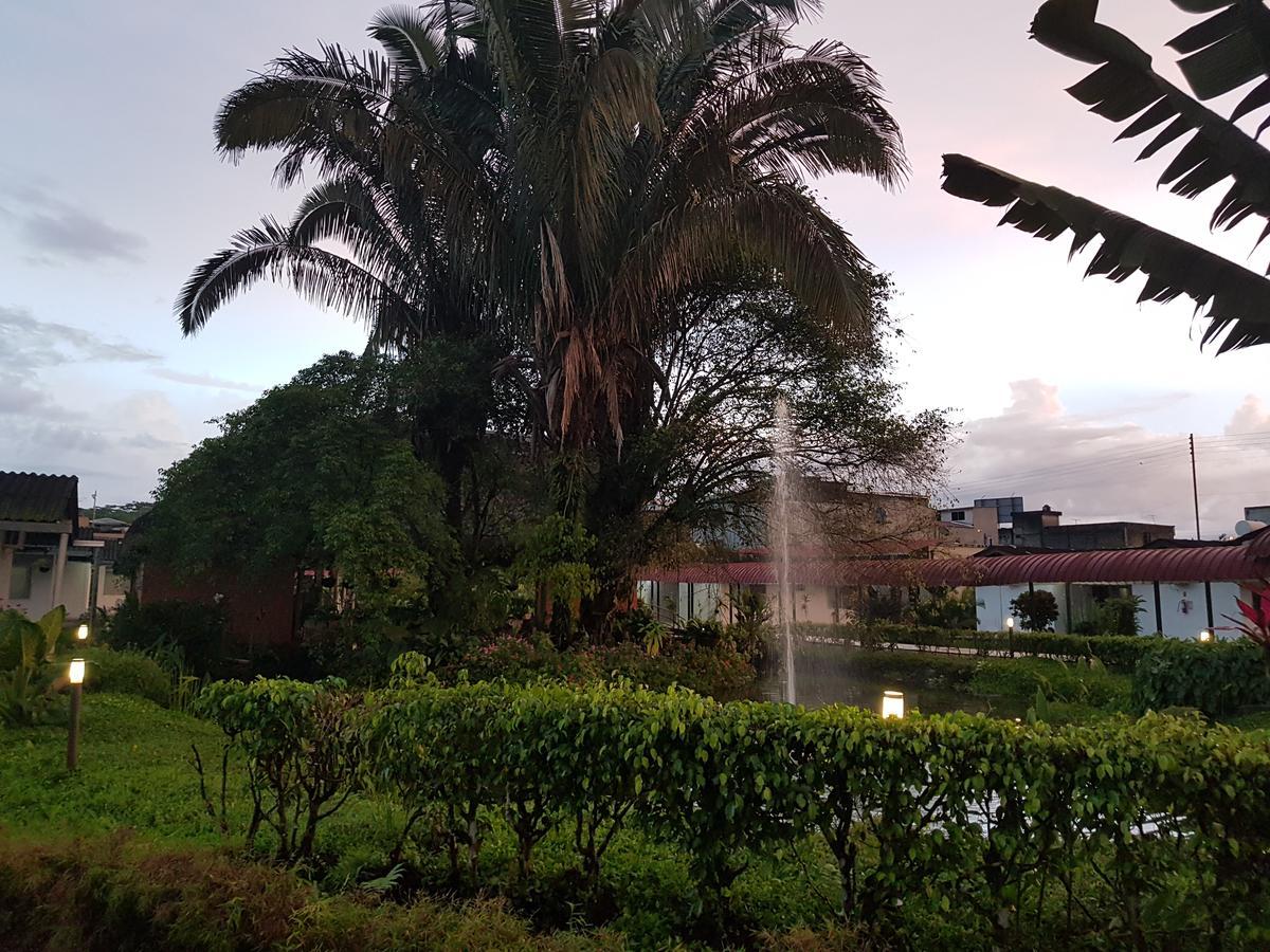 Gran Hotel De Lago - Lago Agrio Nueva Loja Exterior foto